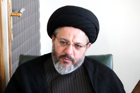 فرقه‌های جعلی درصدد تحریف اسلام حقیقی هستند