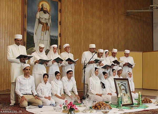 روحانی زرتشتی: اصل حجاب، متعلق به ماست