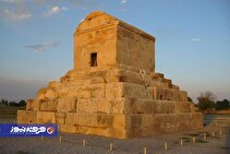 باستان‌گرایی و کوروش‌پرستی؛ از مادر سلیمان تا جدال با هویت ایرانی - اسلامی